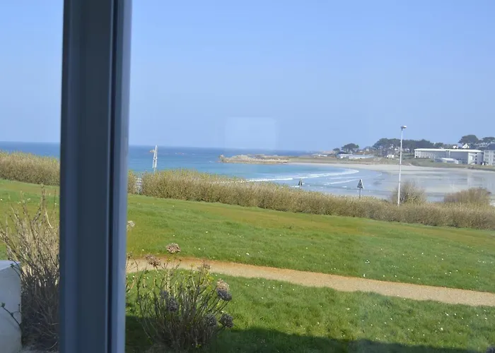 Studio Piscine Et Vue Mer